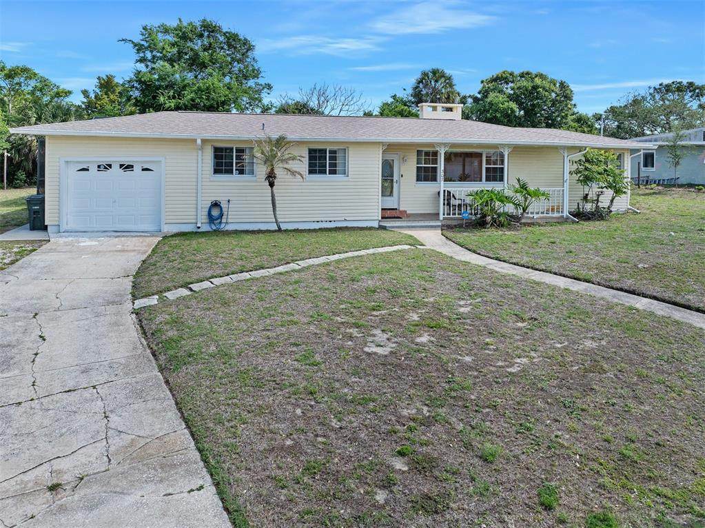307 Manhattan Avenue - Photo 1