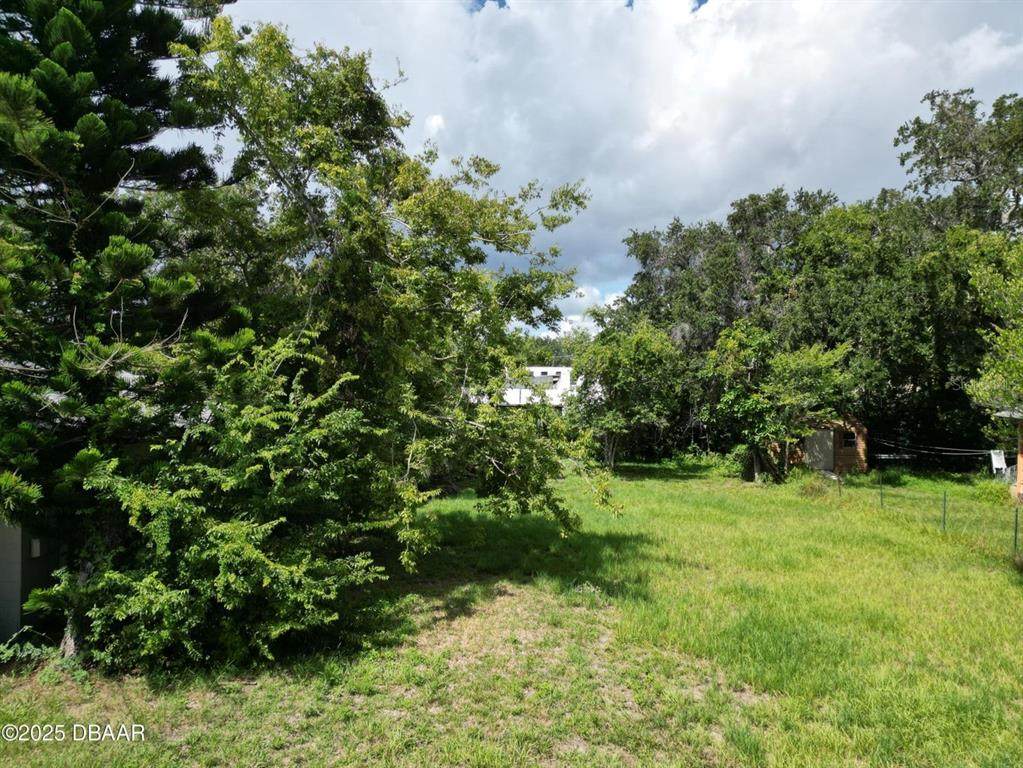 724 State Avenue - Photo 1