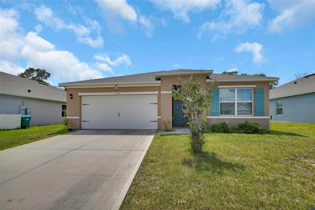 1235 Winter Gray Circle - Photo 1