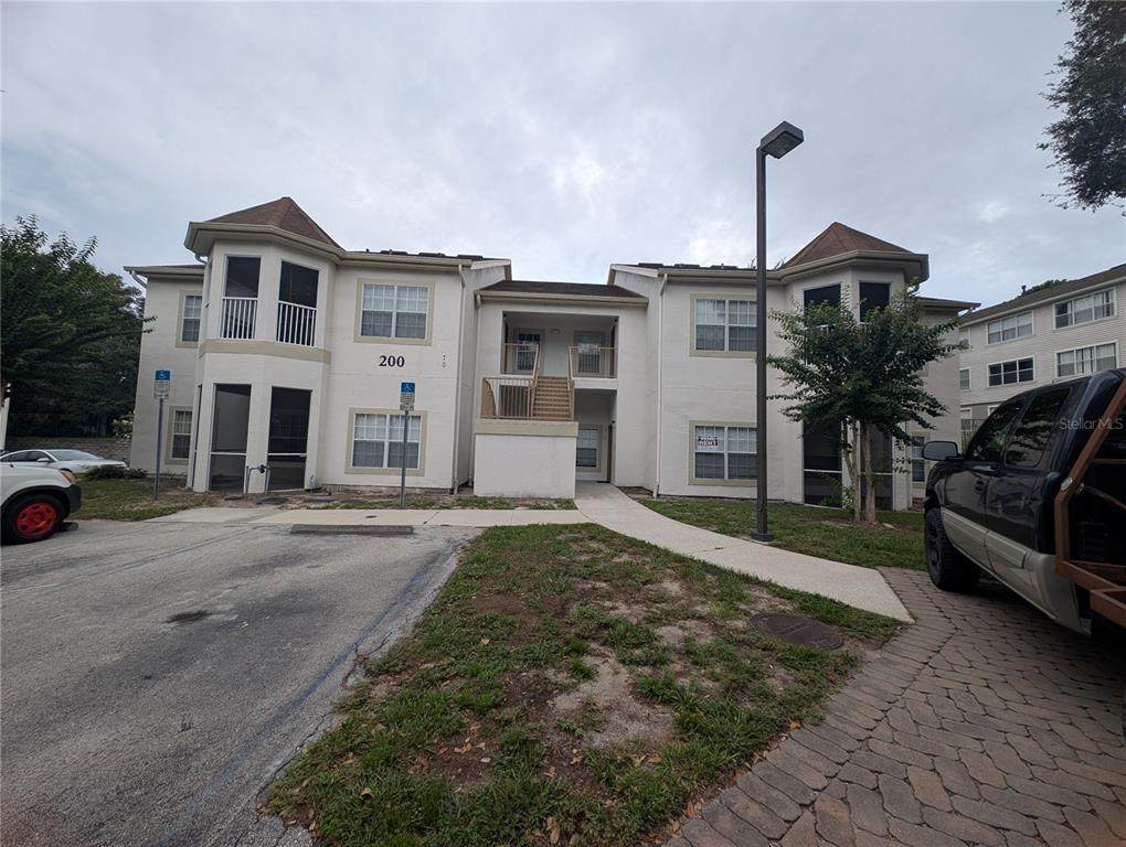 970 Spring Gardens Avenue - Photo 1