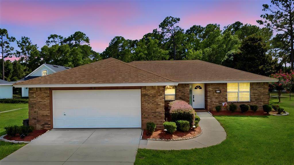 687 Winterberry Trail - Photo 1