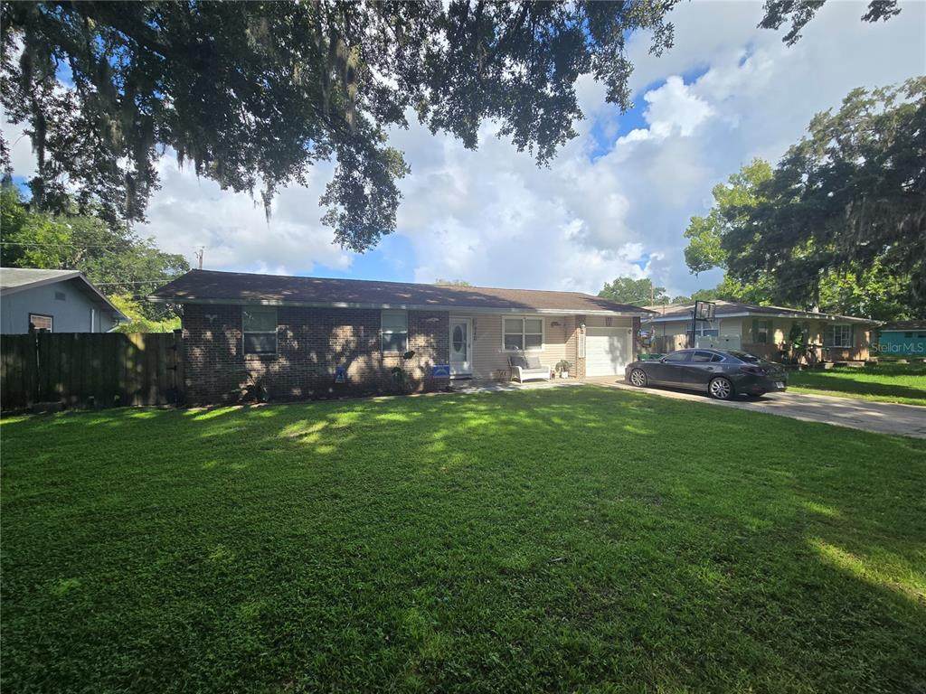 340 Center Street - Photo 1