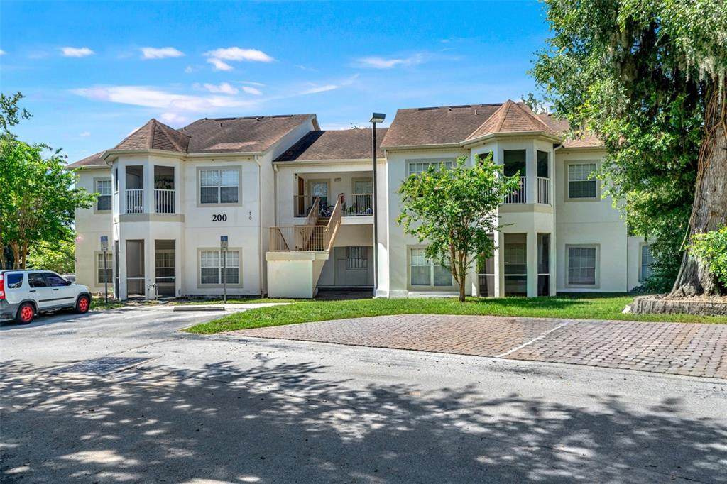 970 Spring Garden Avenue - Photo 1
