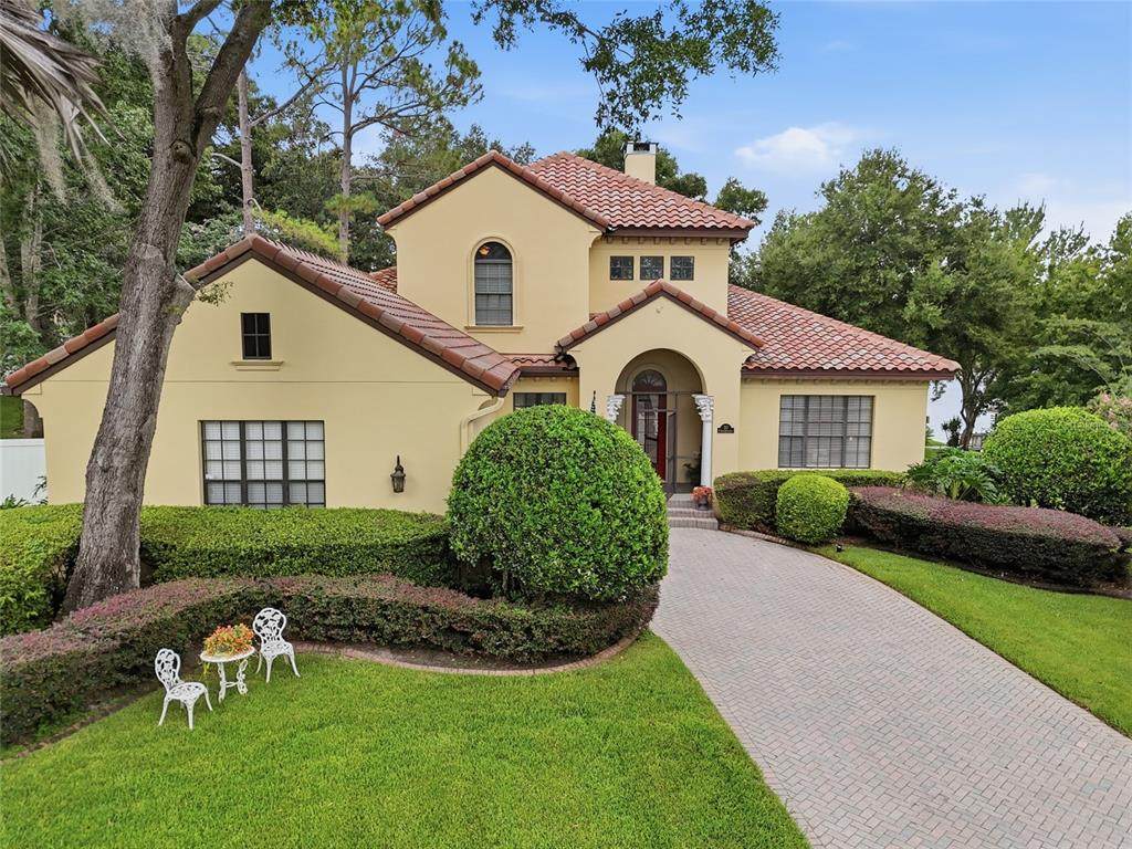 315 Blue Water Edge Drive - Photo 1