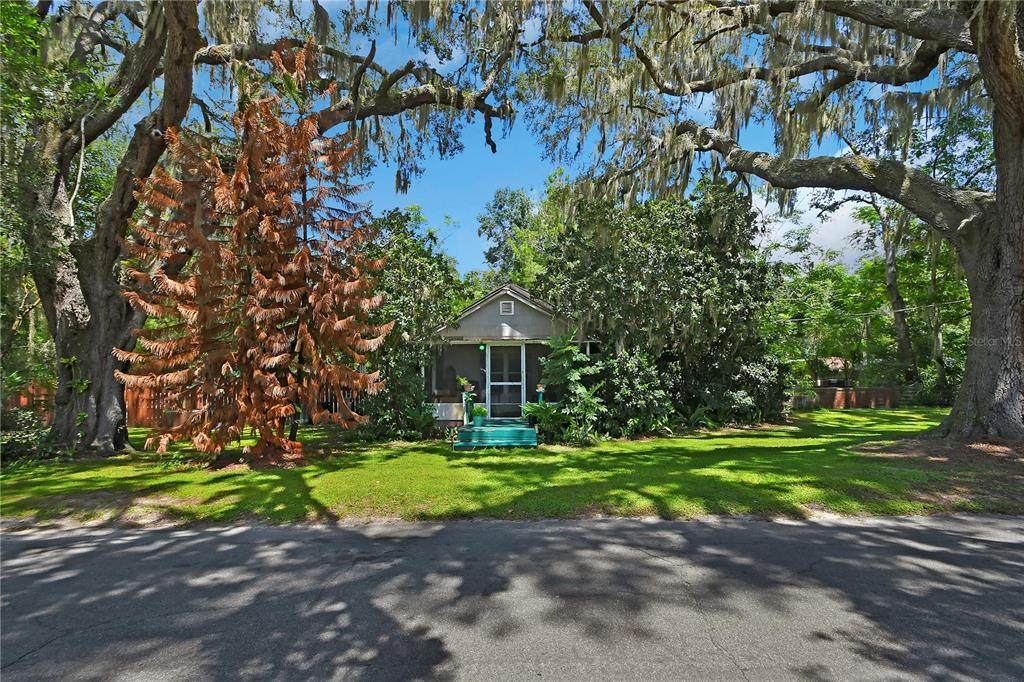 18931 Altoona Road - Photo 1