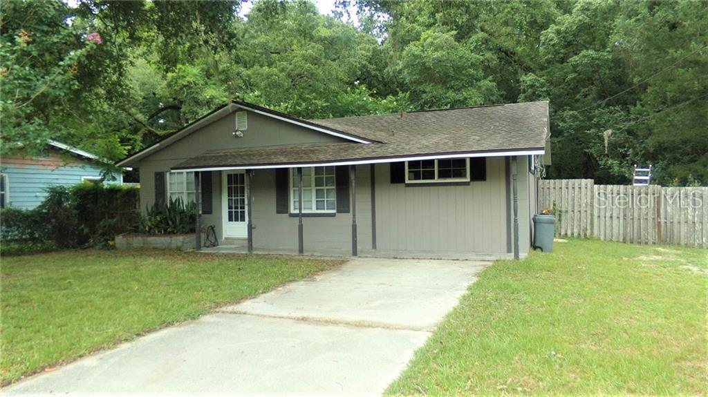 524 Sharon Street - Photo 1