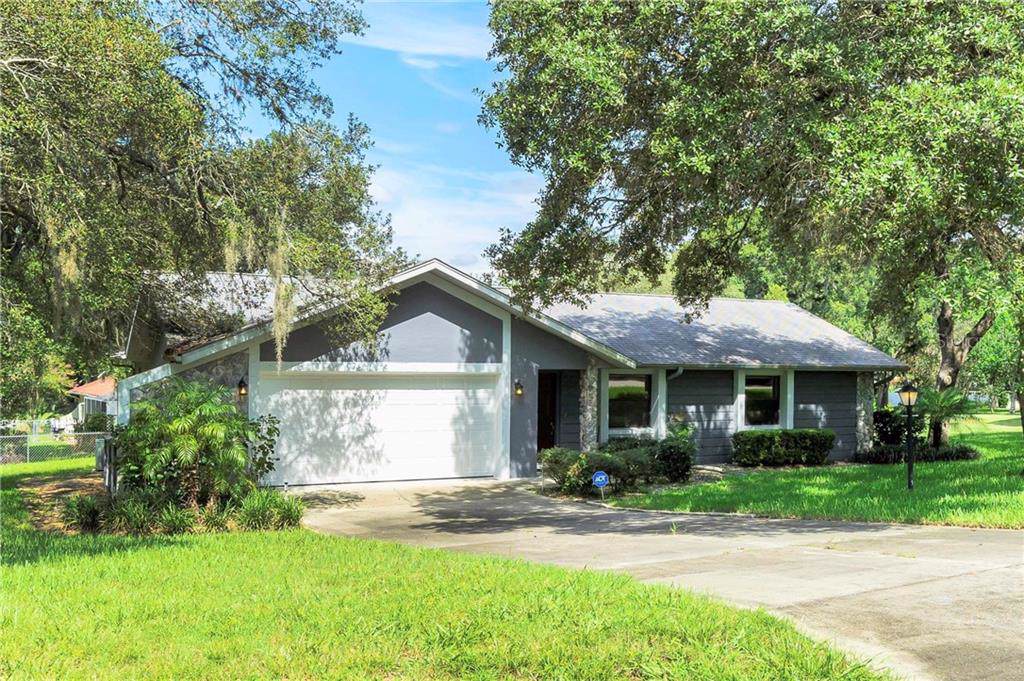 7112 Croton Point - Photo 1