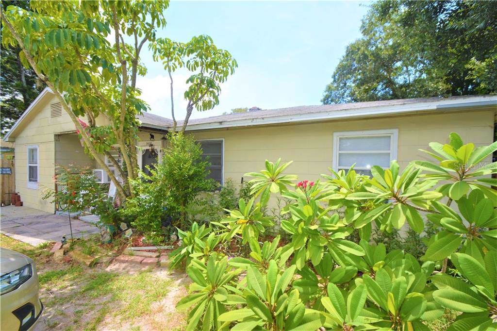 1468 Young Avenue - Photo 1