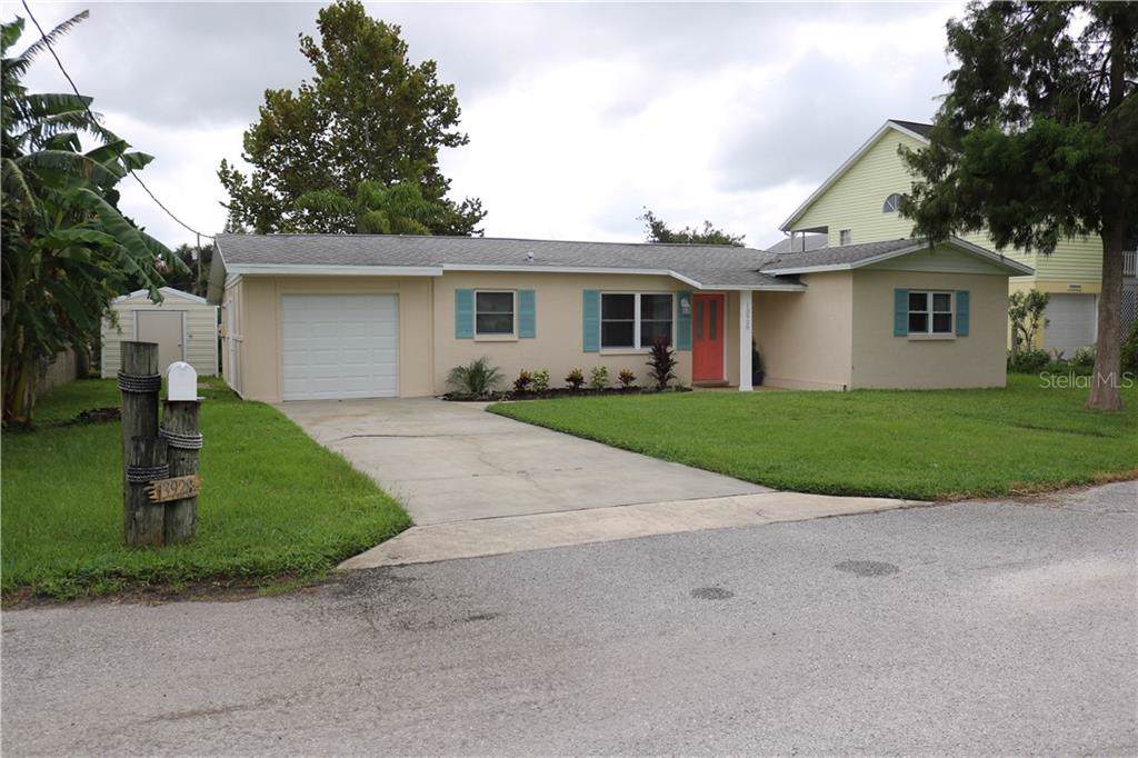 13928 Raie Avenue - Photo 1