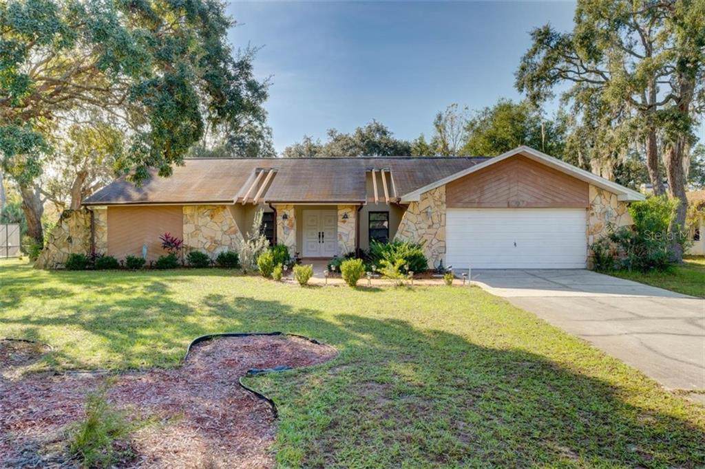 7924 Chaucer Drive - Photo 1