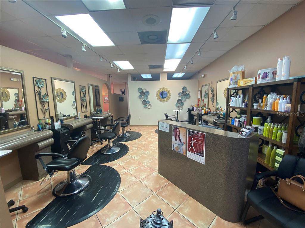 5185 Mariner Boulevard - Photo 1