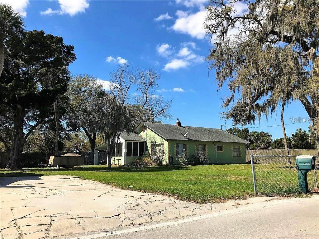 5443 Cotee Avenue - Photo 1