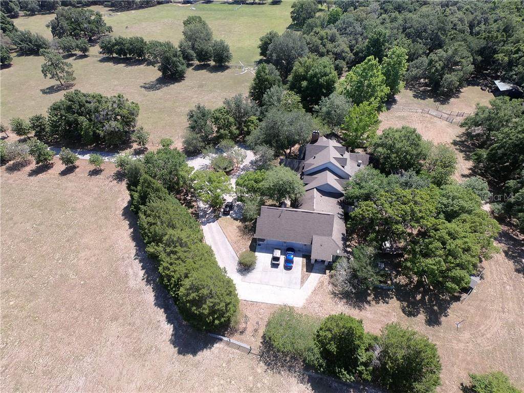 25200 Croom Road - Photo 1