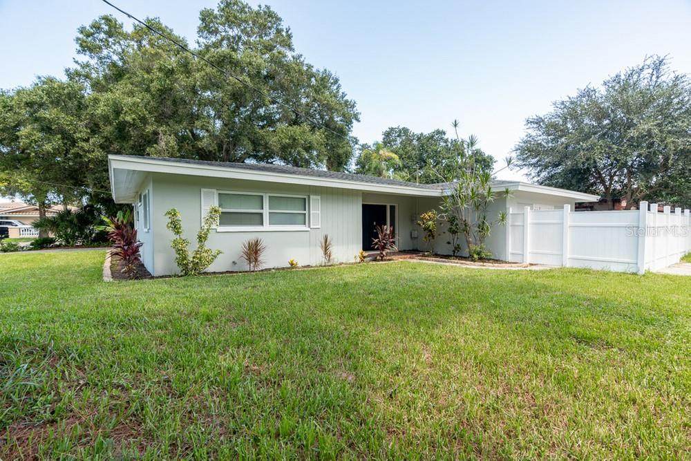 3553 Center Circle - Photo 1