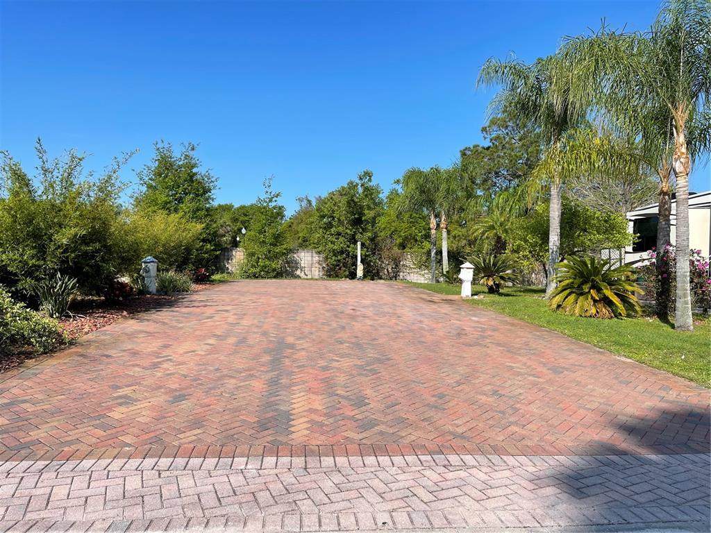 6803 Amanda Vista Circle - Photo 1