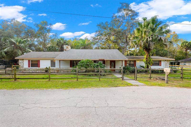 718 Mulberry Point - Photo 1