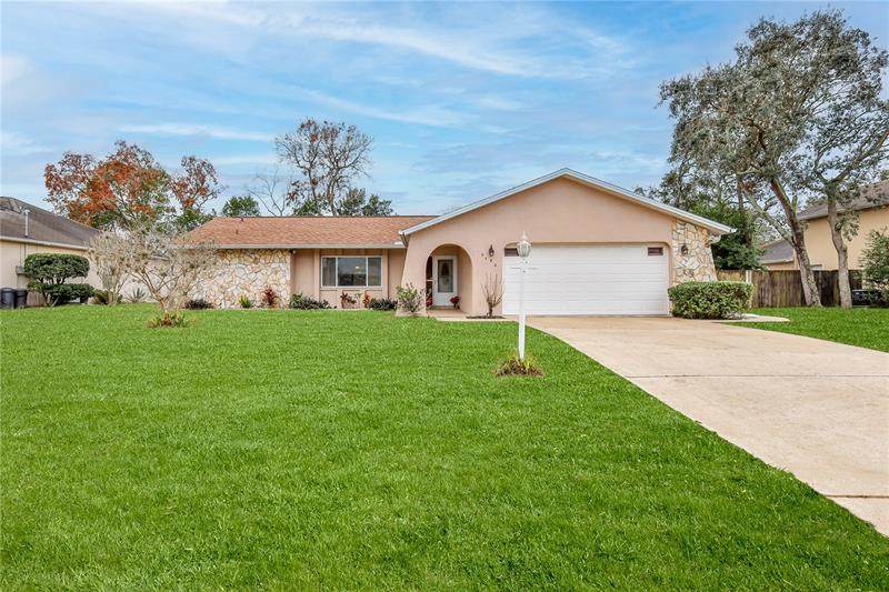 10492 Thornberry Drive - Photo 1