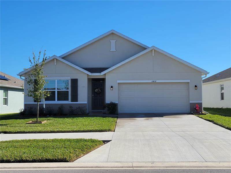 15832 Mauvewood Avenue - Photo 1
