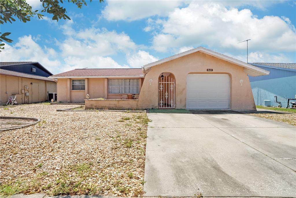 8910 Schrader Boulevard - Photo 1