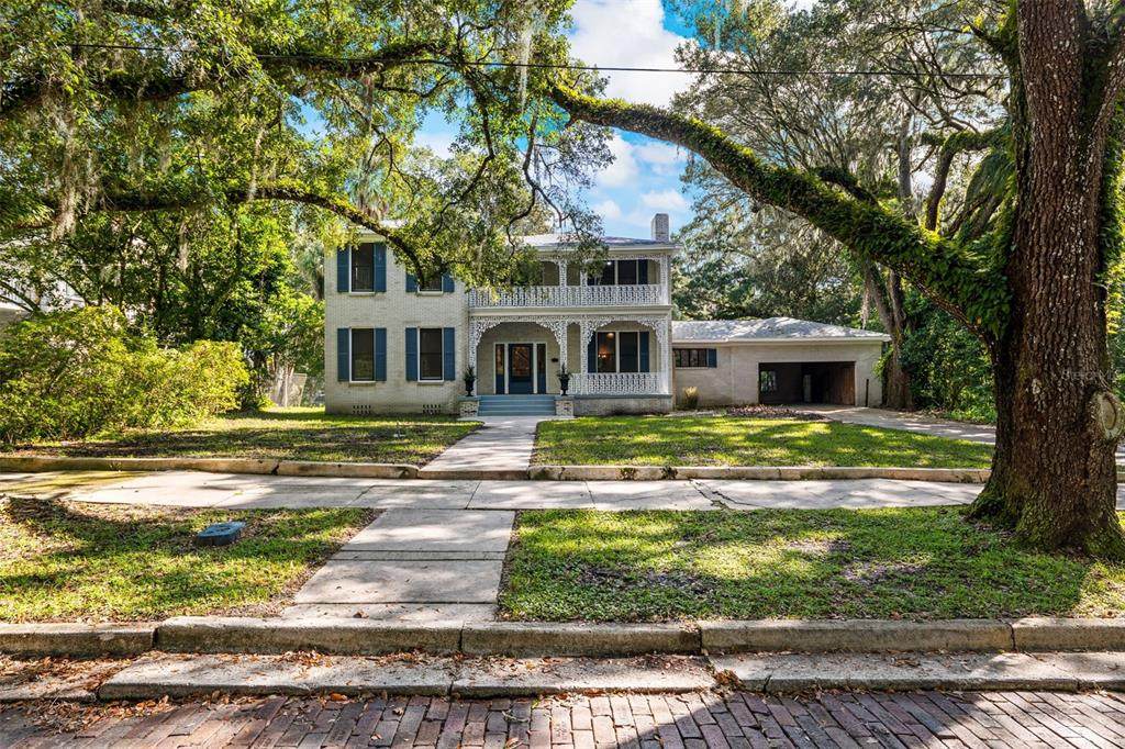 321 Brooksville Avenue - Photo 1