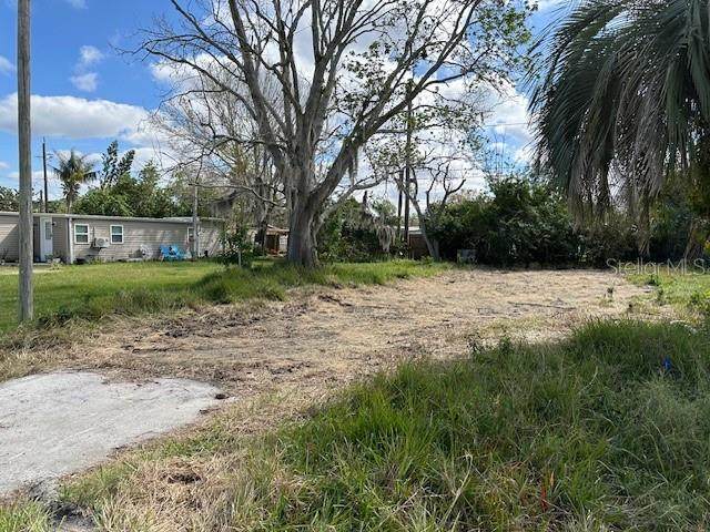 4852 Snug Harbor Road - Photo 1