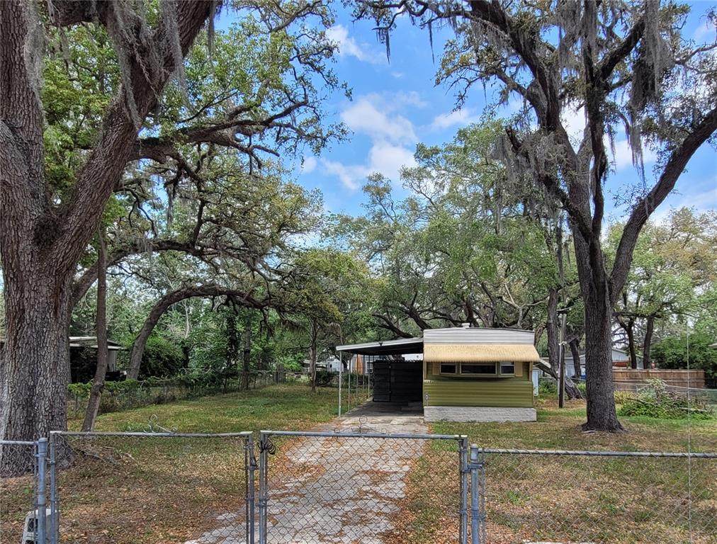 9441 Teak Street - Photo 1