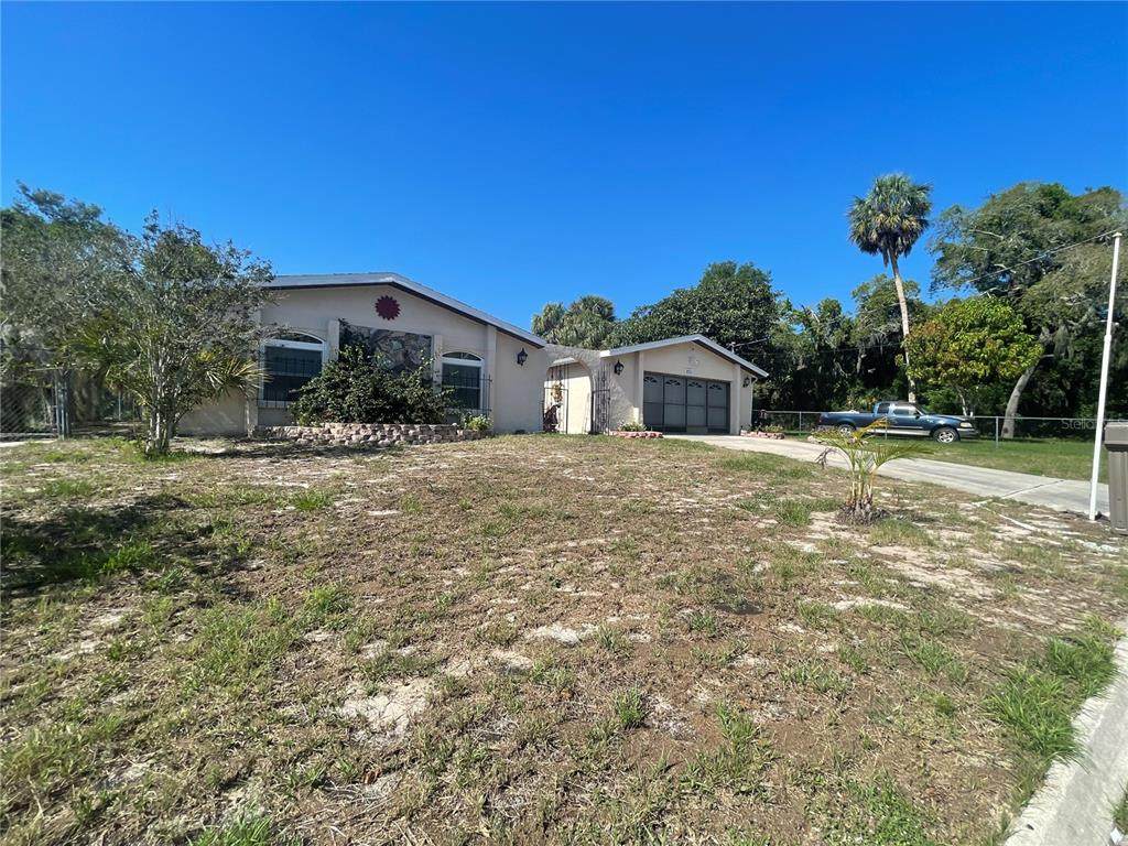 8711 Jolly Roger Drive - Photo 1