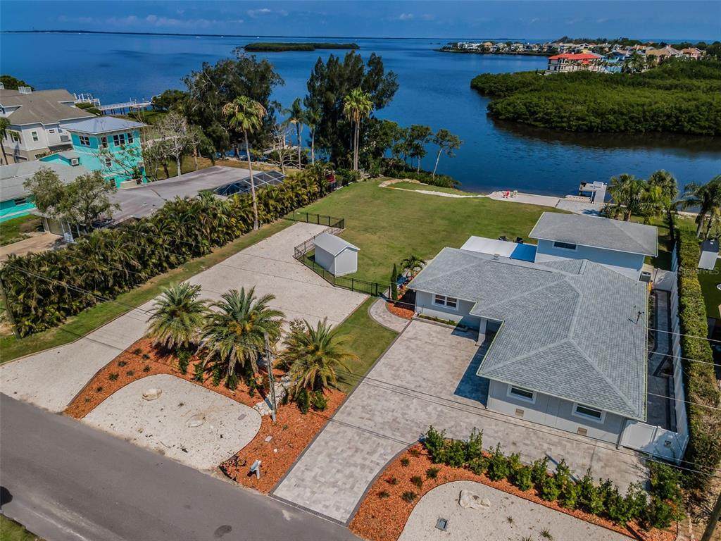 1620 Sea Breeze Drive - Photo 1