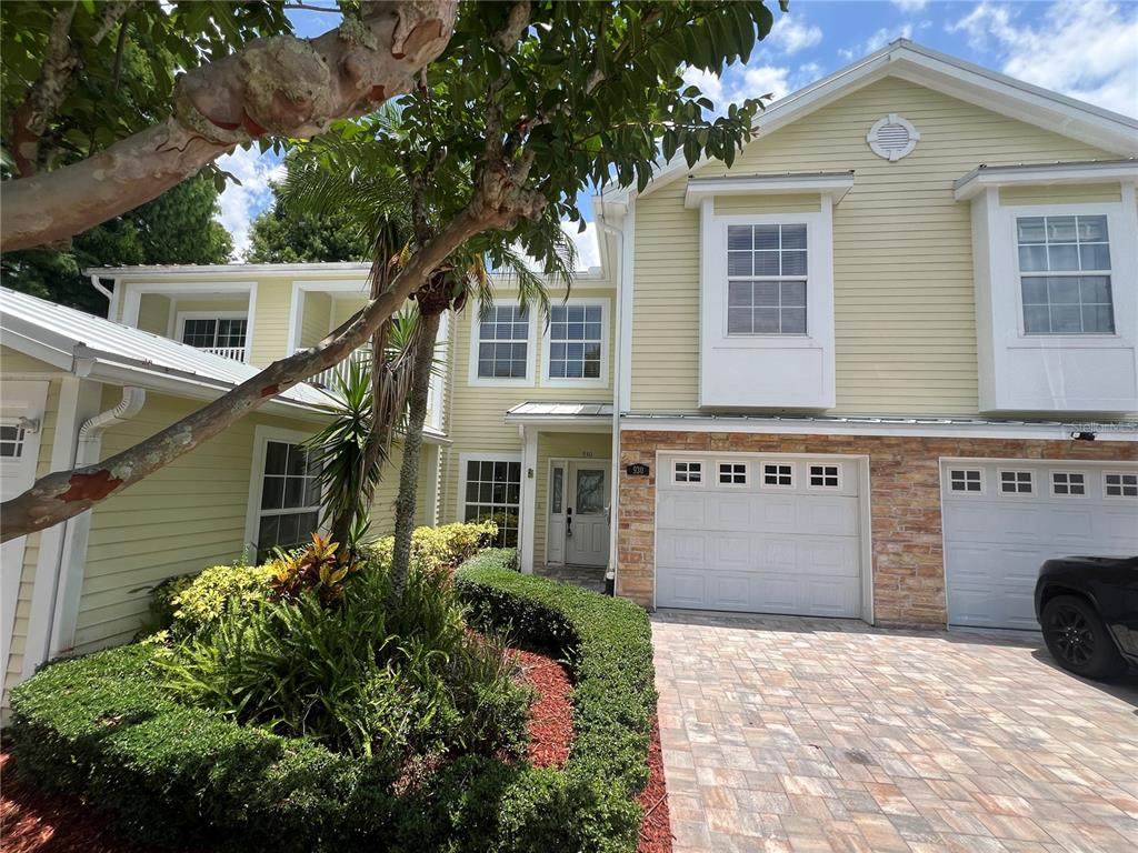 930 Woodbridge Ct - Photo 1