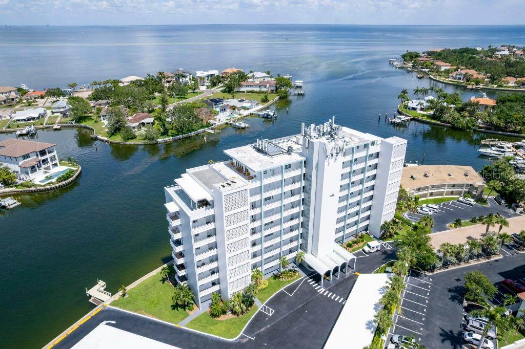 1365 Snell Isle Boulevard - Photo 1