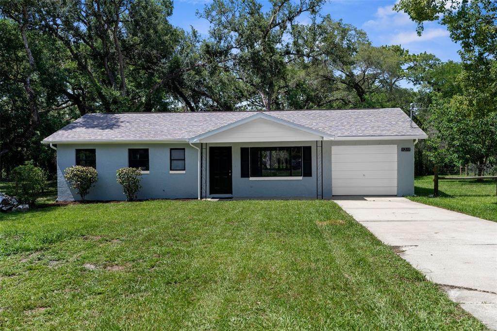 5215 Azalea Circle - Photo 1