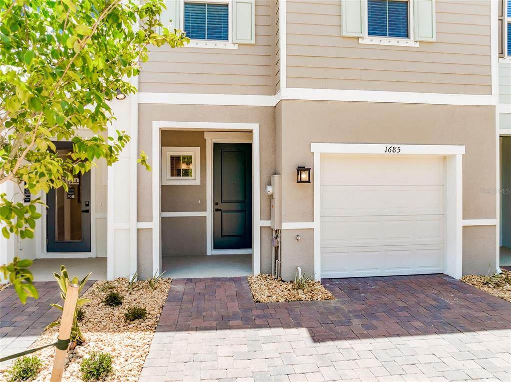 1855 Kendall Pointe Place - Photo 1