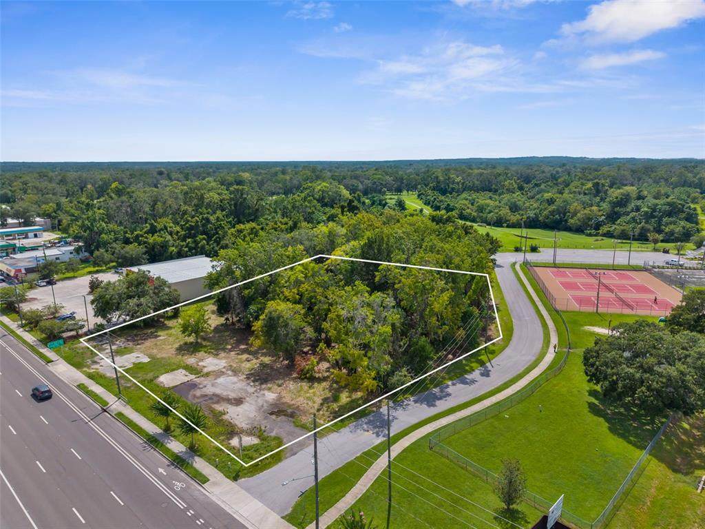 802 Broad Street - Photo 1