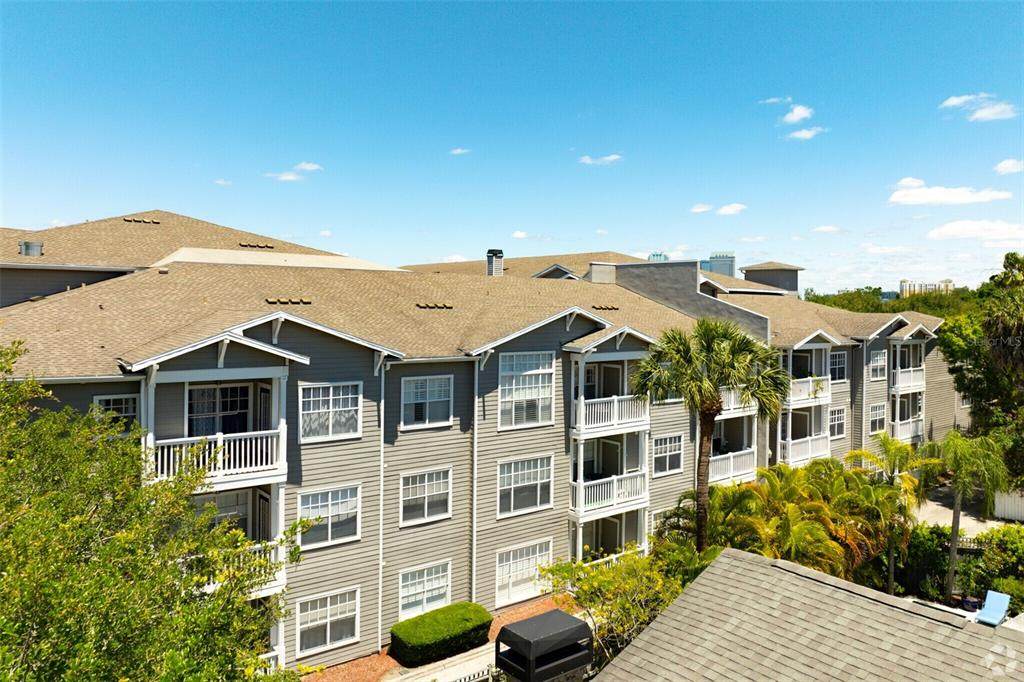 800 Dakota Avenue - Photo 1