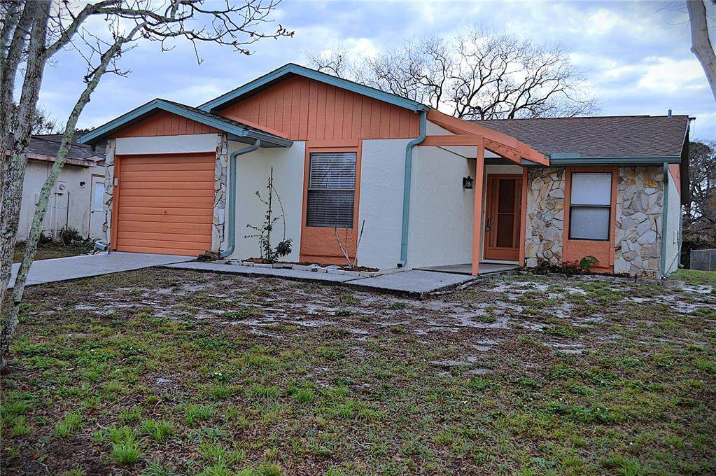 718 Merlins Court - Photo 1