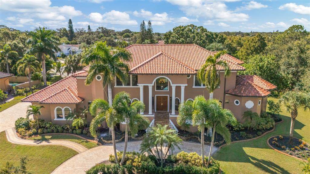 1079 Ashland Avenue - Photo 1