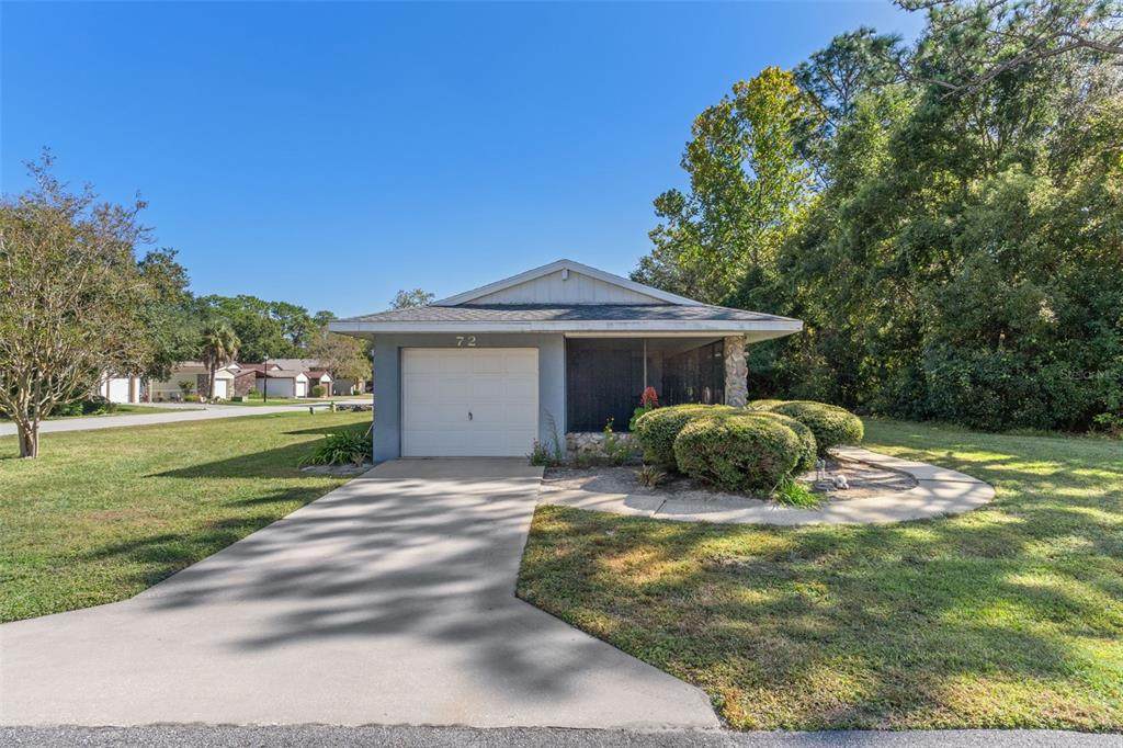 72 Chinaberry Circle - Photo 1