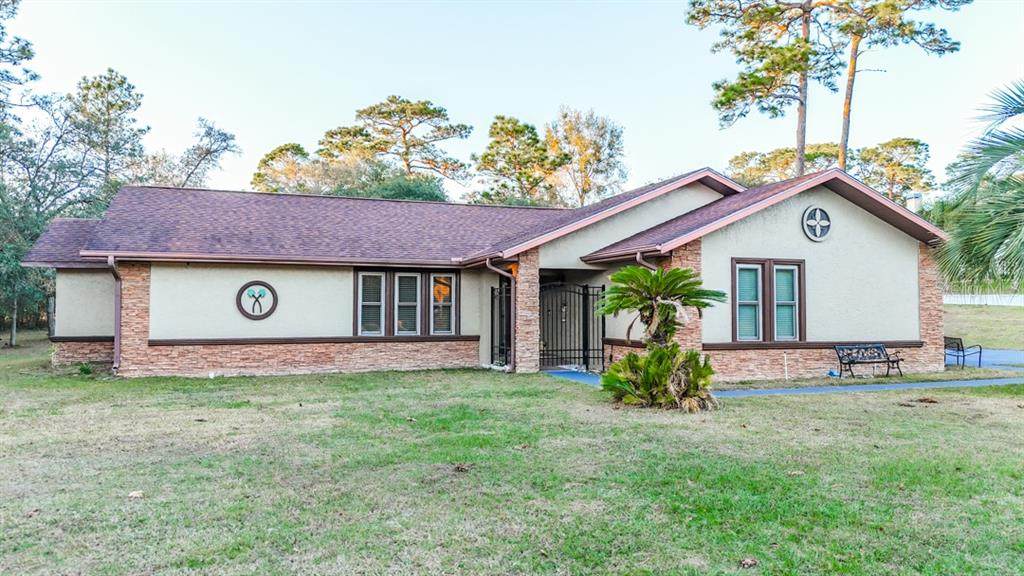 5518 Elkcam Boulevard - Photo 1