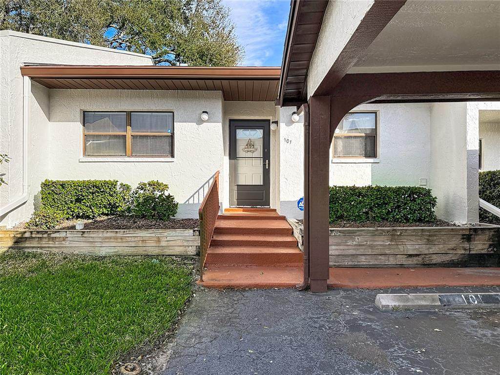 7623 Radcliffe Circle - Photo 1
