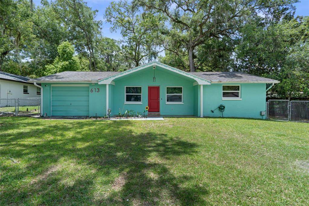 613 Holley Street - Photo 1