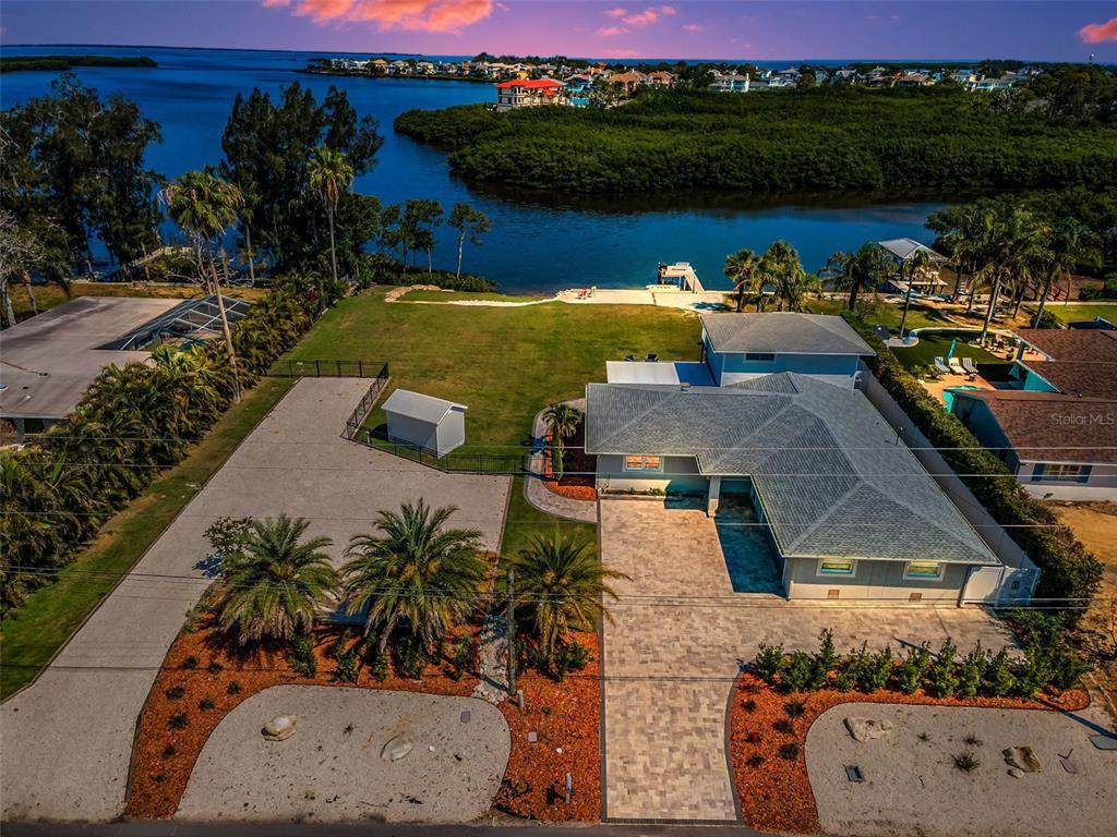 1620 Sea Breeze Drive - Photo 1