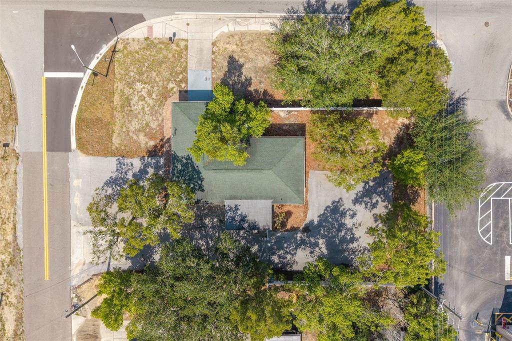 1492 Mariner Boulevard - Photo 1