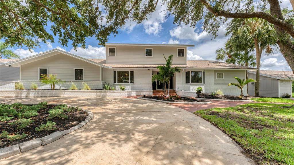 5623 Hull Court - Photo 1