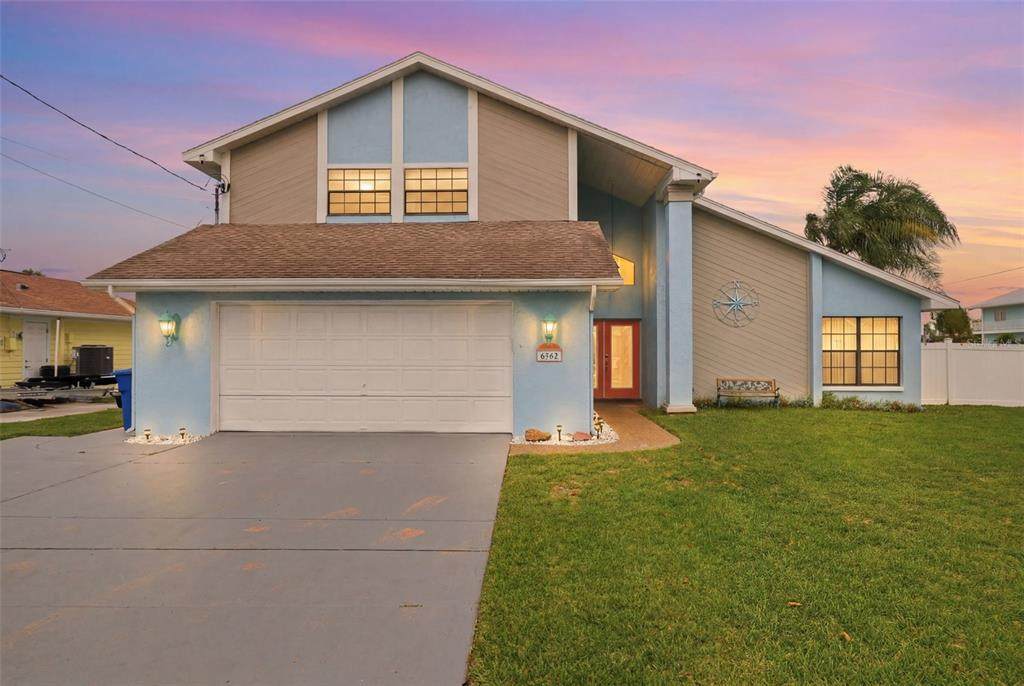 4262 Paradise Circle - Photo 1