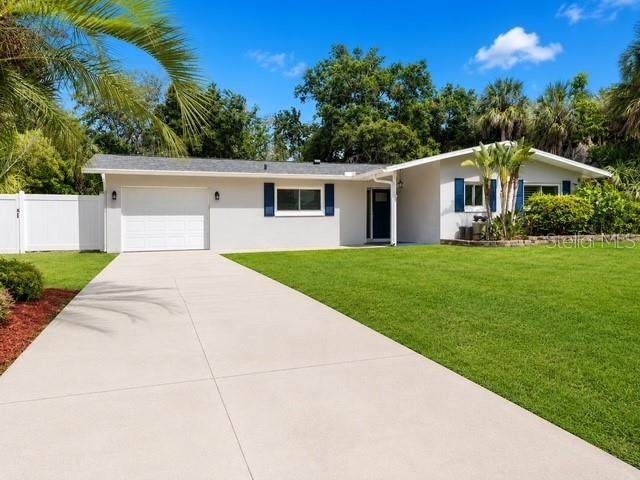 103 Carlyle Drive - Photo 1