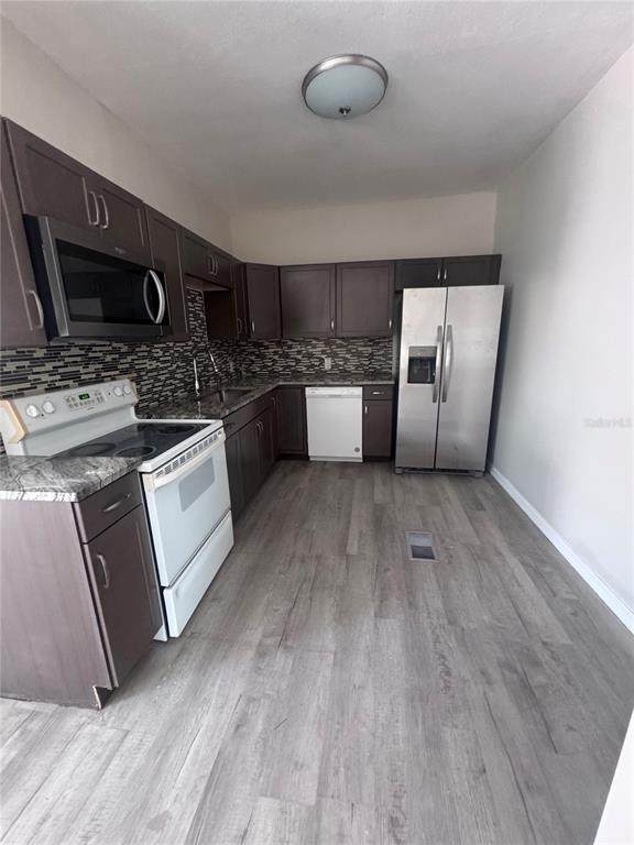 32 Ada Street - Photo 1