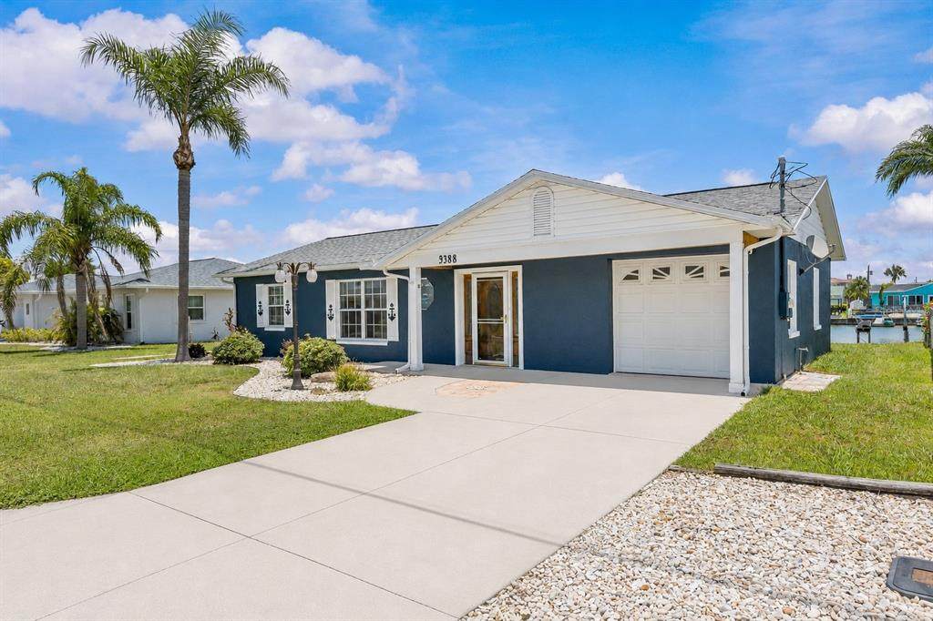 3388 Oleander Drive - Photo 1