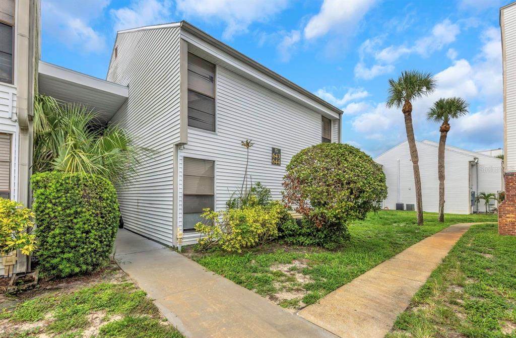 643 Haven Place - Photo 1