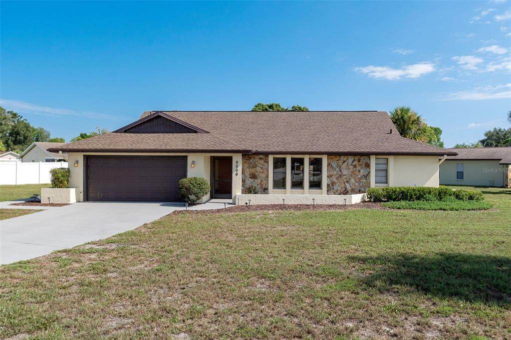 9009 Heather Boulevard - Photo 1
