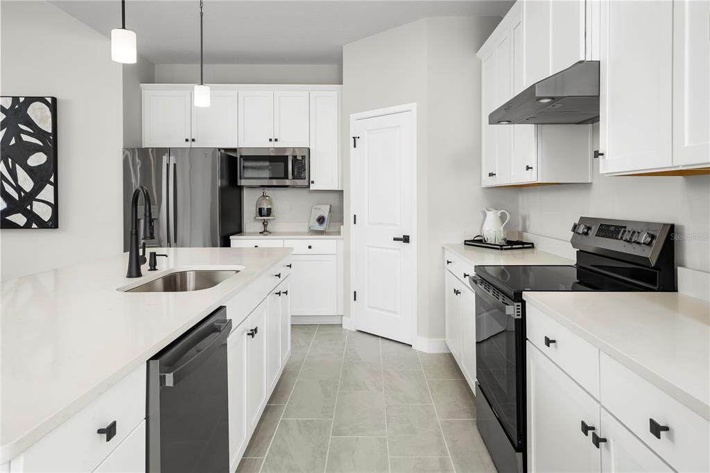 https://bt-photos.global.ssl.fastly.net/mfr/orig_boomver_1_W7888935-2.jpg